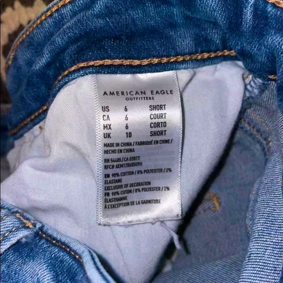 American eagle next level stretch. Size 6 short. - Picture 3 of 3